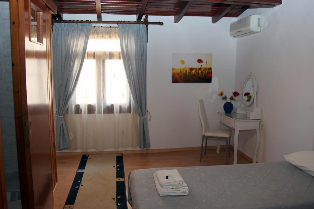 Anemones Rooms Chania  Buitenkant foto