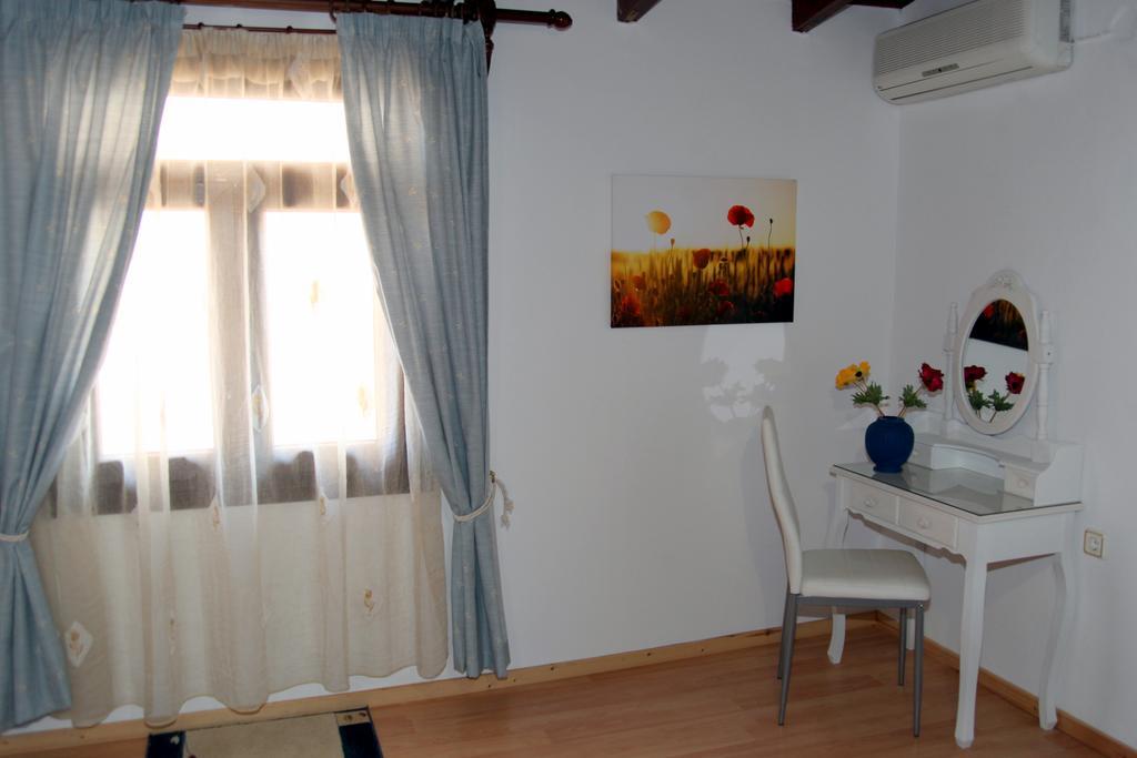 Anemones Rooms Chania  Buitenkant foto