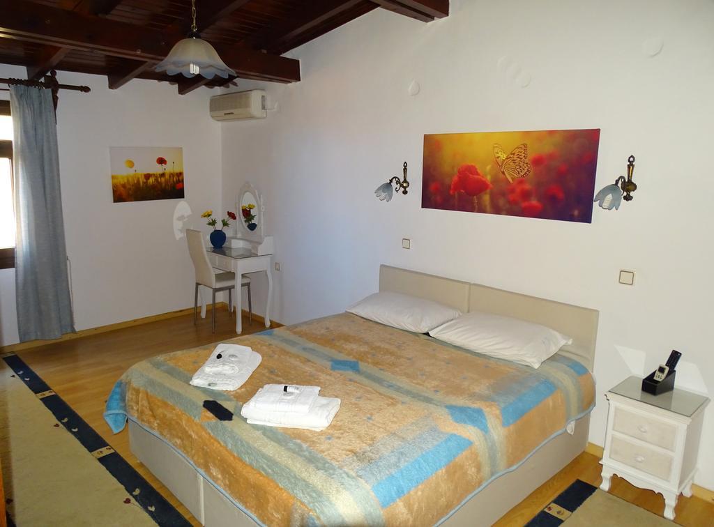 Anemones Rooms Chania  Buitenkant foto