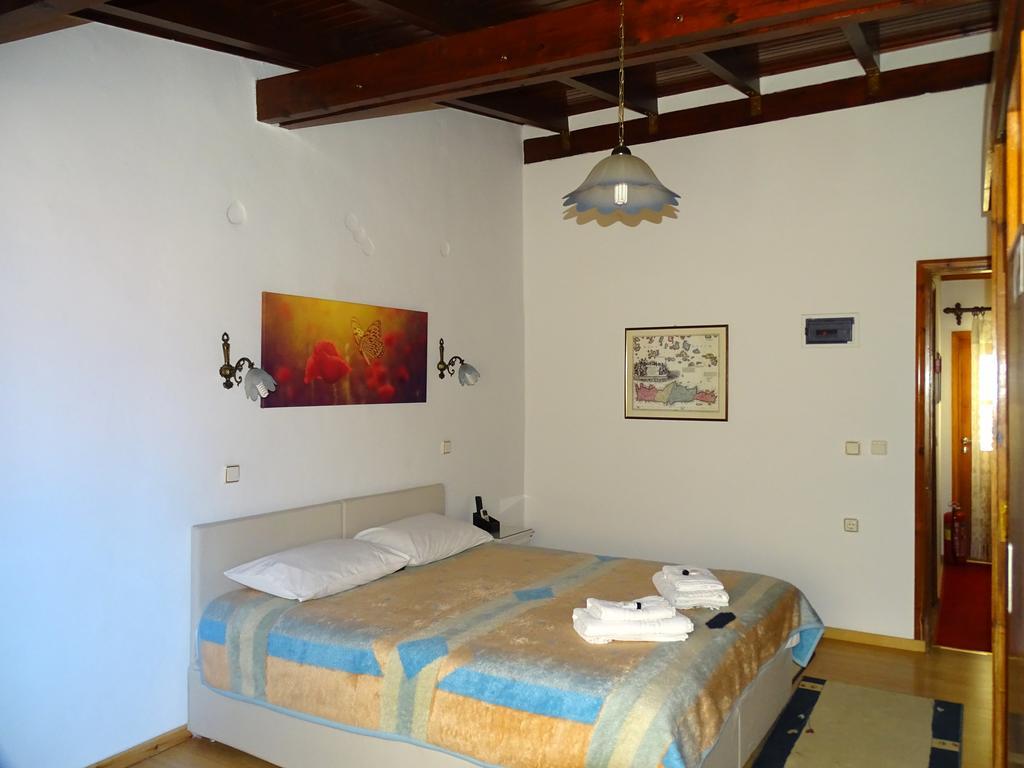 Anemones Rooms Chania  Buitenkant foto