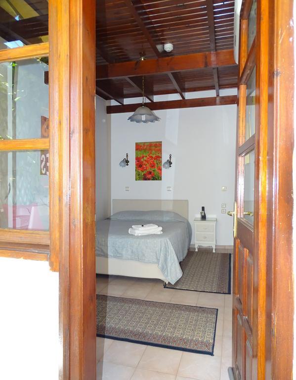 Anemones Rooms Chania  Buitenkant foto