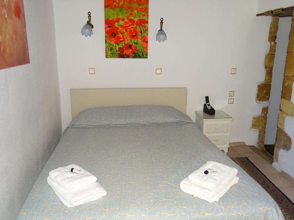 Anemones Rooms Chania  Buitenkant foto