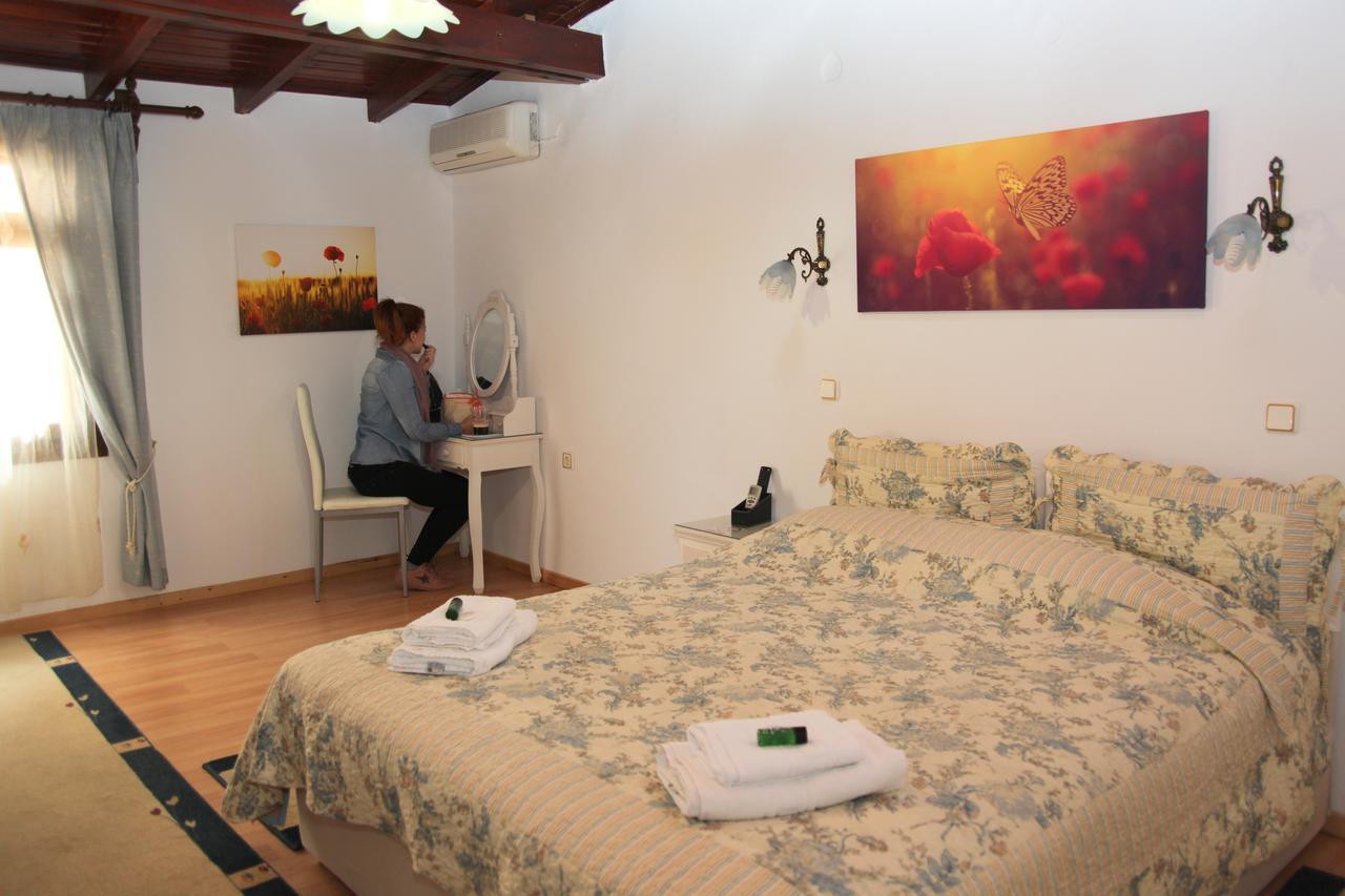 Anemones Rooms Chania  Buitenkant foto