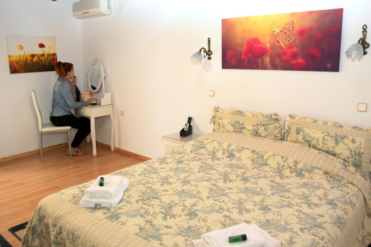 Anemones Rooms Chania  Buitenkant foto